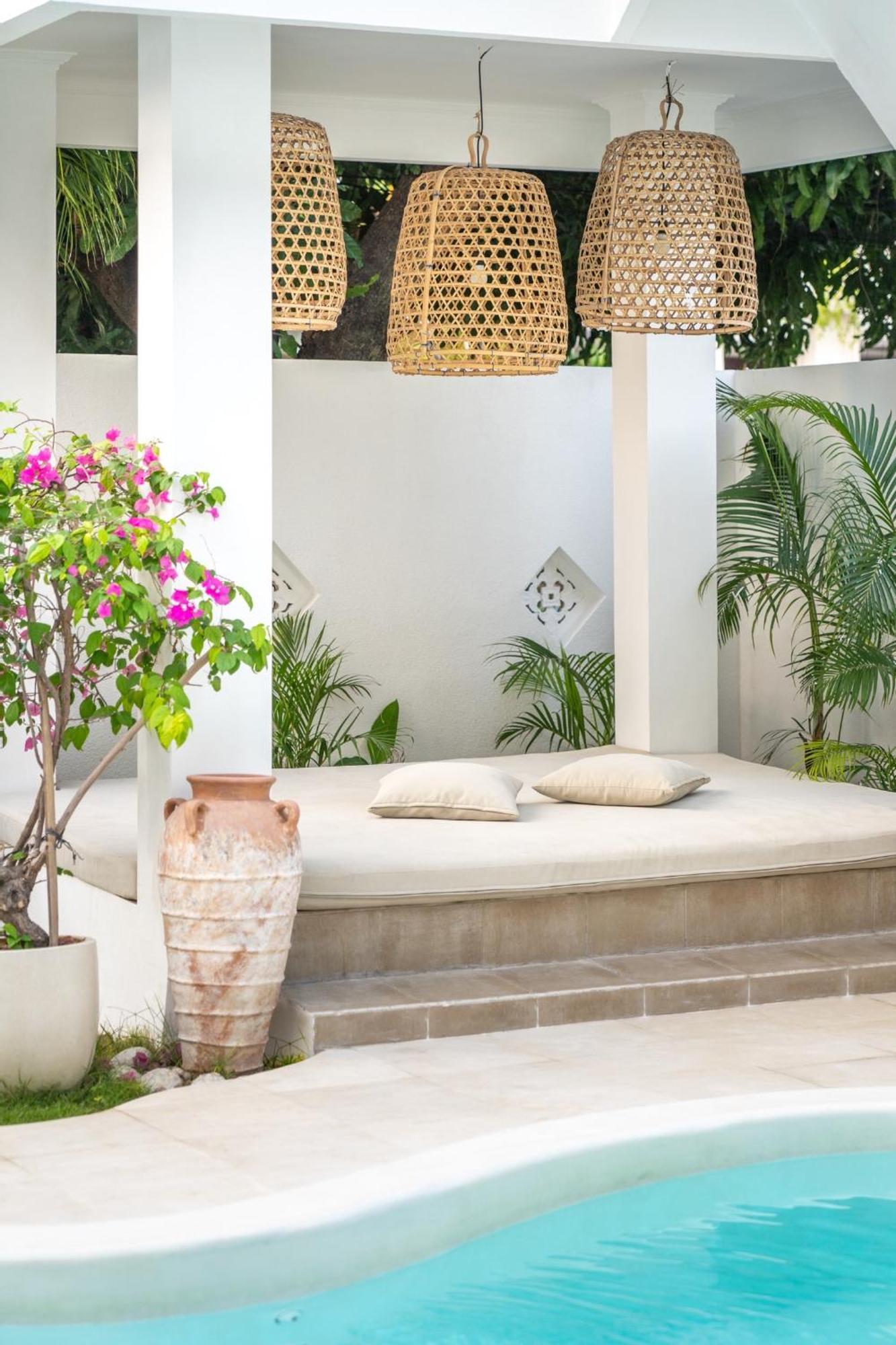 Casa De Lupe 5 Bedroom Villa In Kerobokan Seminyak Kültér fotó