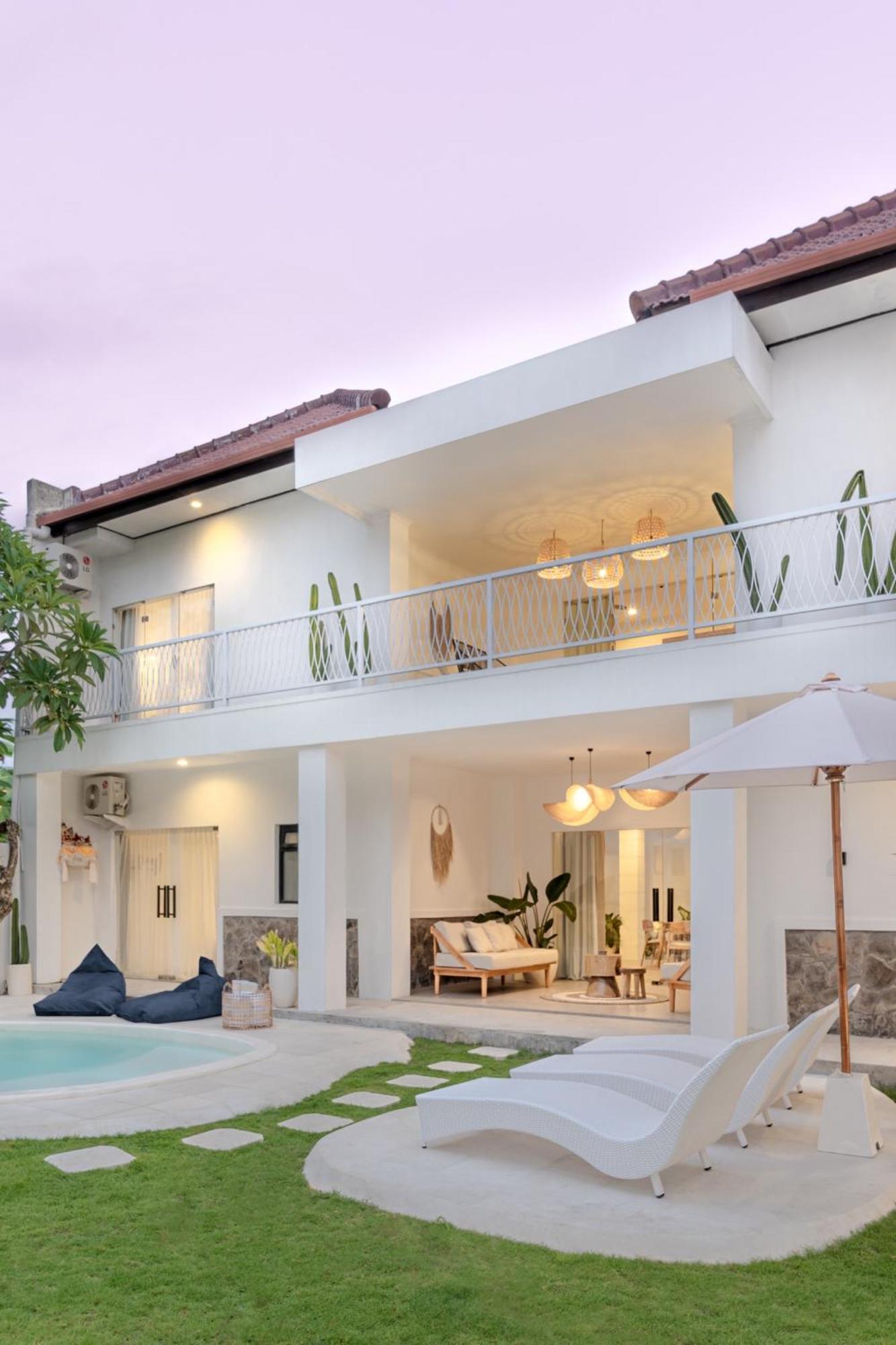 Casa De Lupe 5 Bedroom Villa In Kerobokan Seminyak Kültér fotó