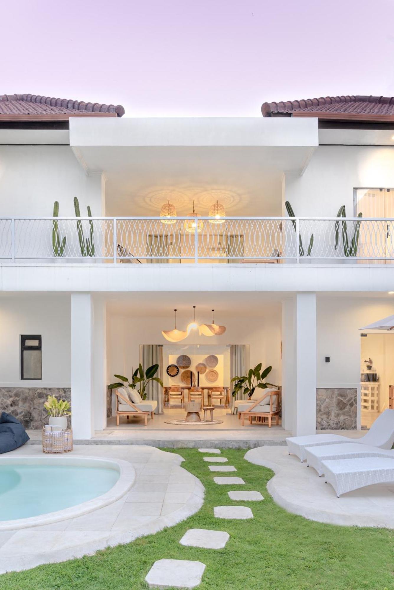 Casa De Lupe 5 Bedroom Villa In Kerobokan Seminyak Kültér fotó